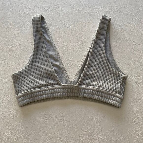 Aerie Waffle Knit Bralette – Women’s Medium Gray Deep V Soft Lounge Bra - Picture 2 of 8